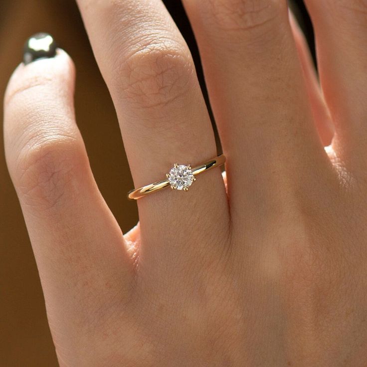 Moissanite Solitaire Engagement Ring – Classic Round Cut, 925 Sterling Silver, Gold Plated, Minimalist Wedding Ring, Dainty Promise Ring, Anniversary Gift for Her