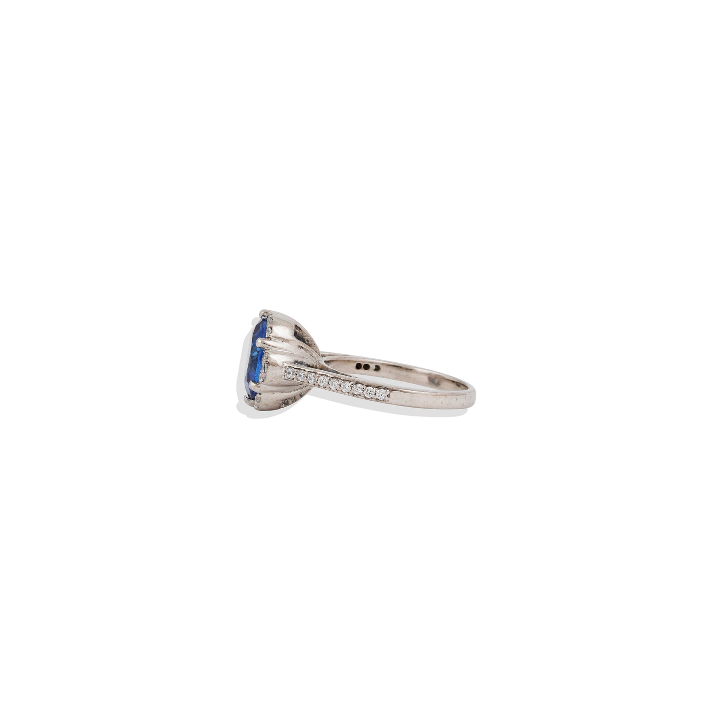 Elegant Round-Cut Blue Sapphire Halo Engagement Ring – 925 Sterling Silver with Lab Diamond Accents – Timeless & Unique Gift