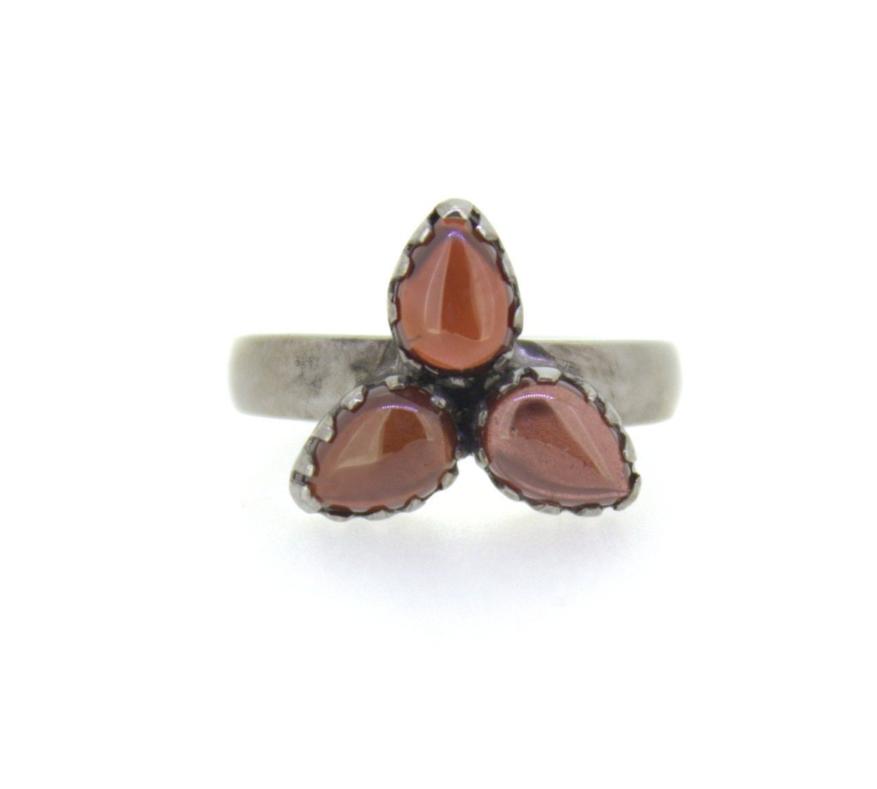 Garnet Ring, Floral Ring, Gemstone Ring, Dainty Ring, 925 Sterling Silver Promise Ring, Stackable Ring, Minimal Ring, Minimalist Ring