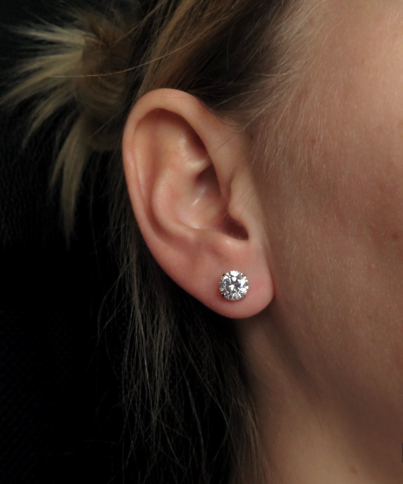 GRA Certified Moissanite Stud Earrings | 925 Sterling Silver Round Cut | Real Moissanite Earrings | Diamond Alternative | Dainty Minimalist Earrings | Perfect Gift | Trending Jewelry