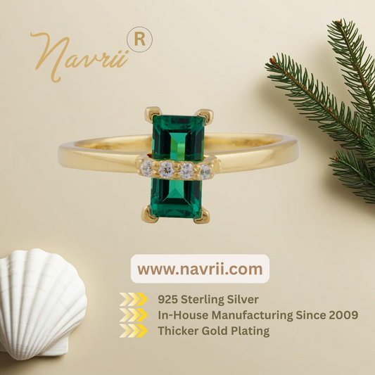 Lab made Green Emerald Sterling Silver Ring