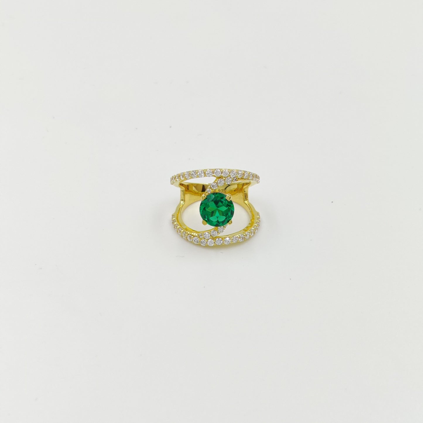 Elegant 925 Sterling Silver Statement Ring – Trendy Open Band with Gemstone Sparkle