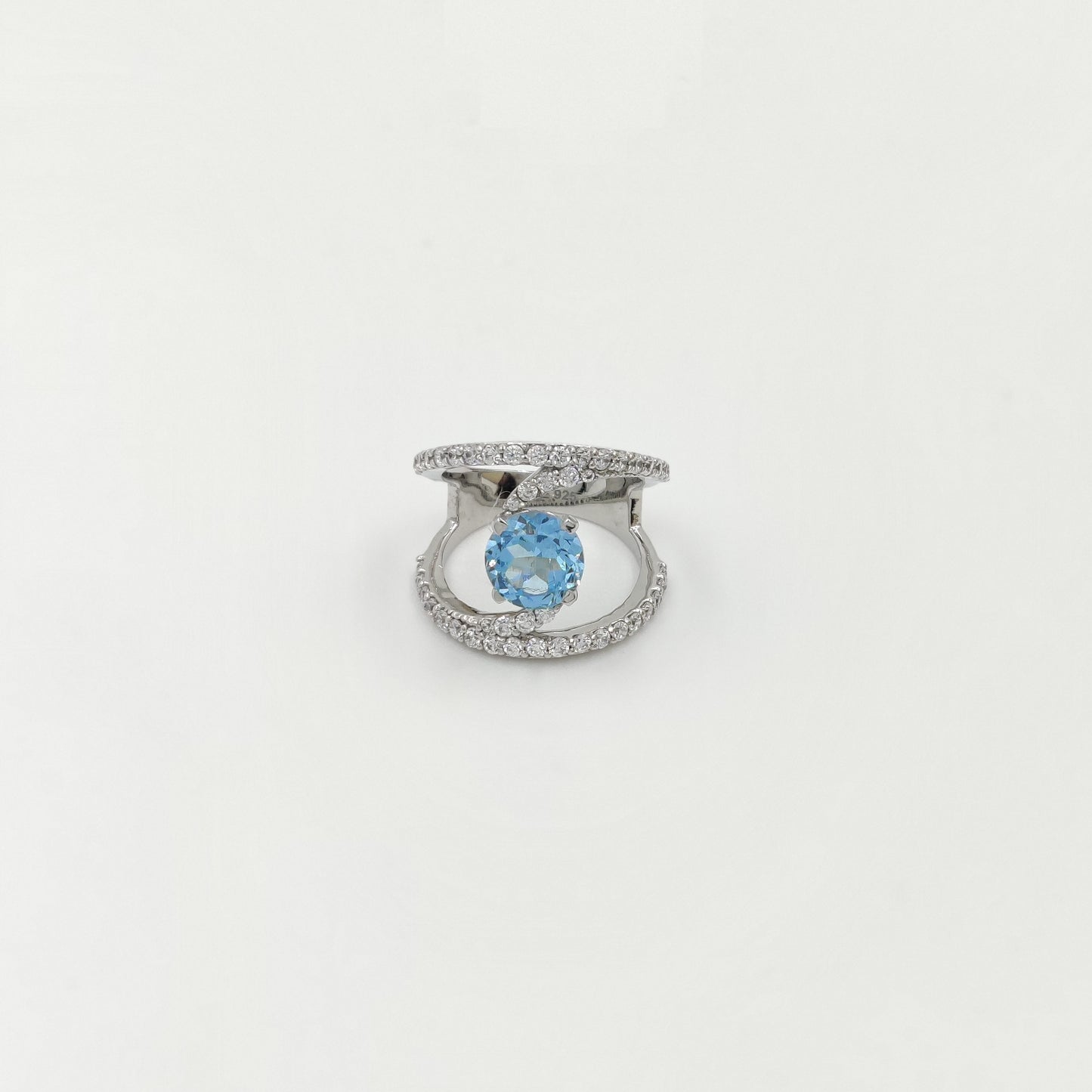 Elegant 925 Sterling Silver Statement Ring – Trendy Open Band with Gemstone Sparkle