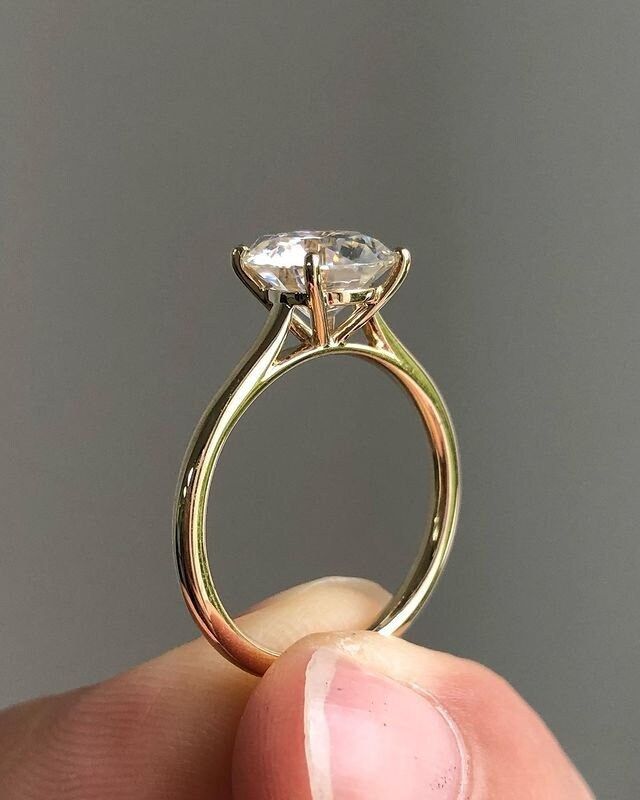 Moissanite Solitaire Engagement Ring – Classic Round Cut, 925 Sterling Silver, Gold Plated, Minimalist Wedding Ring, Dainty Promise Ring, Anniversary Gift for Her