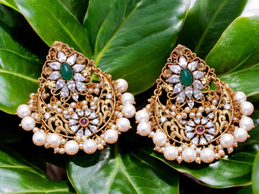 Labmade emerald  Moissanite Polki  Pearl (Cultured) earring