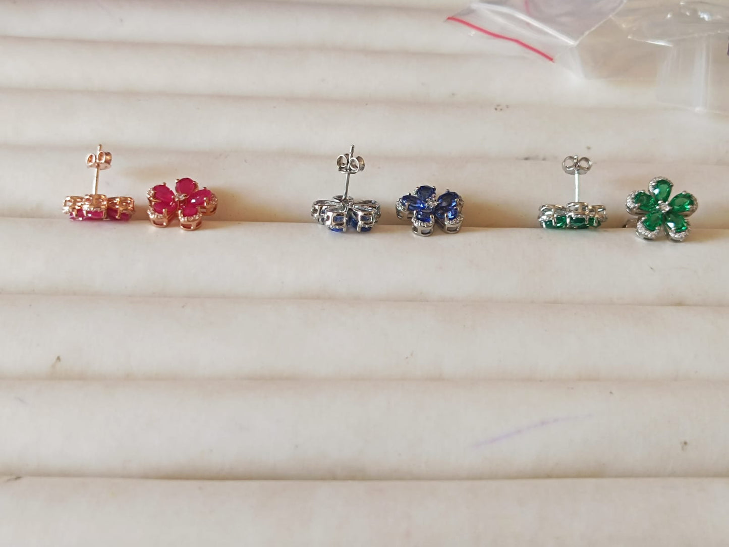 Floral Earrings in 925 Silver – Dazzling Gemstone Bloom in Emerald, Sapphire & Ruby with Zircon Accents