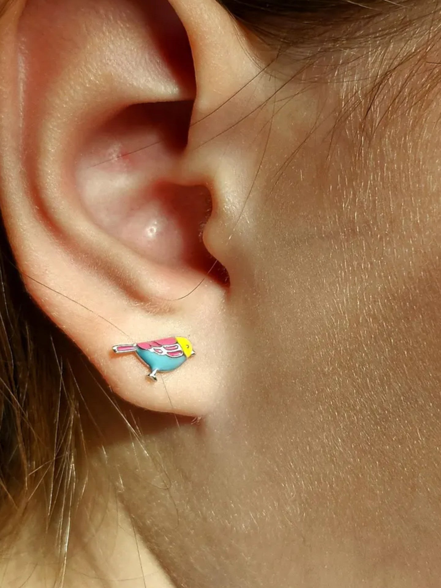 Bird shaped stud earrings, made of 925 sterling silver