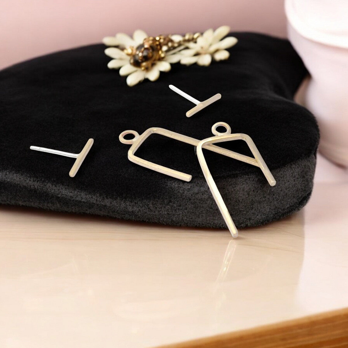 Staple Line Ear Jacket stud double sided earring front back