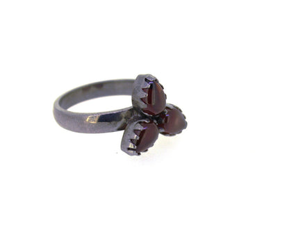 Garnet Ring, Floral Ring, Gemstone Ring, Dainty Ring, 925 Sterling Silver Promise Ring, Stackable Ring, Minimal Ring, Minimalist Ring