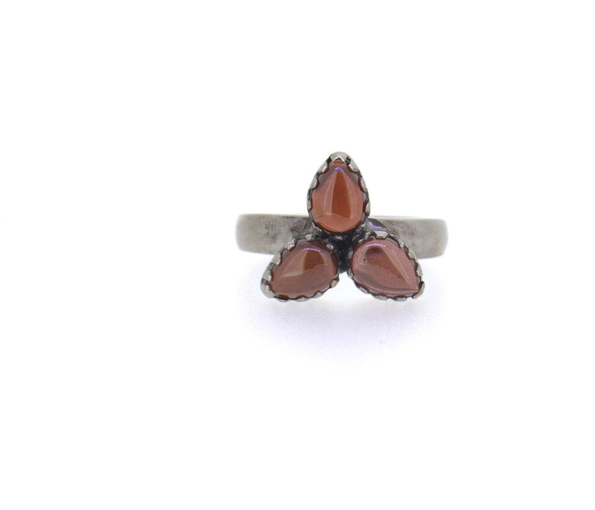Garnet Ring, Floral Ring, Gemstone Ring, Dainty Ring, 925 Sterling Silver Promise Ring, Stackable Ring, Minimal Ring, Minimalist Ring